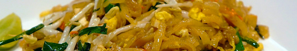 Eating Asian Fusion Thai at Siam Lotus Asian Kitchen & Bar restaurant in Beaverton, OR.